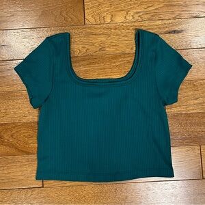 Pink Victoria Secret 
Seamless Rib, Short Sleeve Crop Top Green
Sz Small